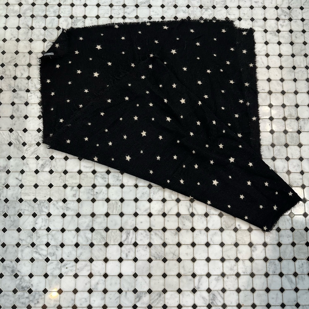 AERIE BIG STAR SCARF